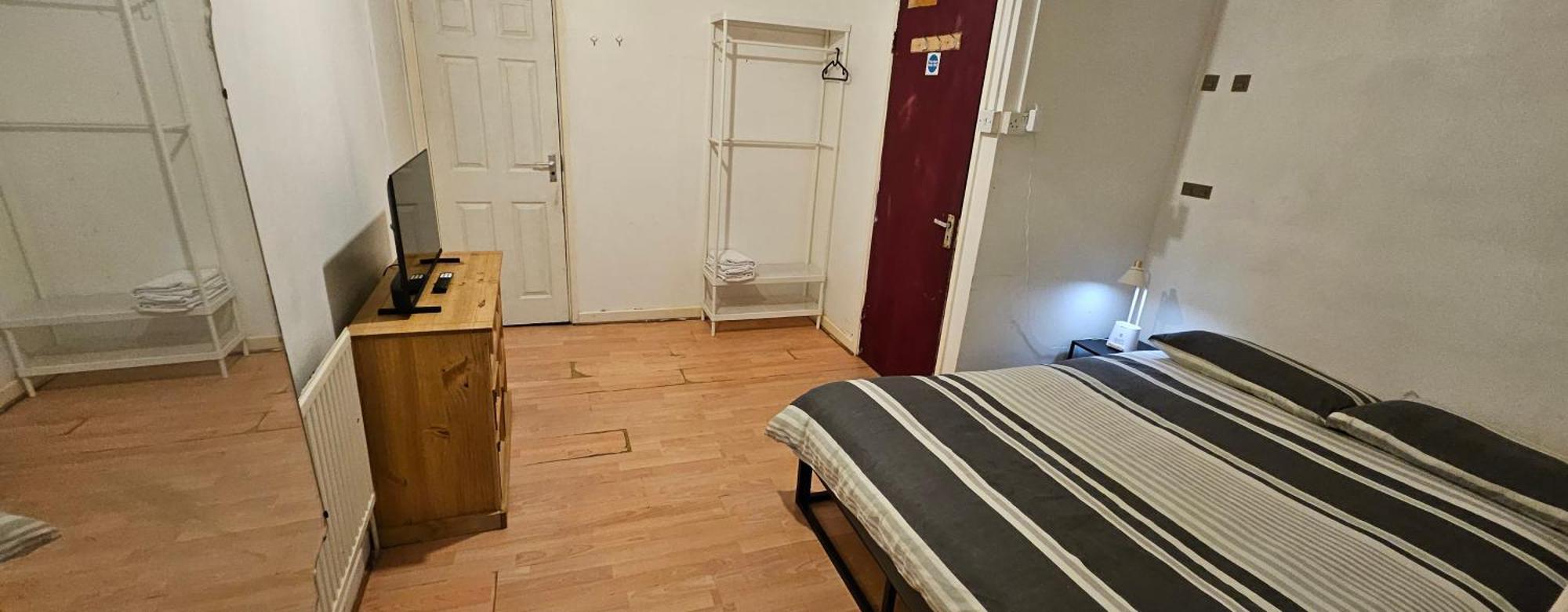 No Frills & Nothing Fancy 1 Bed Centre Apartamento Cardiff